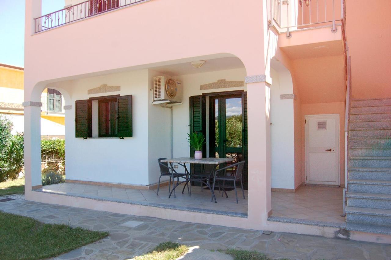 Ferienwohnung Via Costantino Budoni Exterior foto