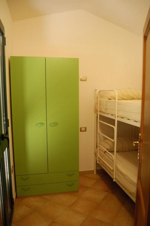 Ferienwohnung Via Costantino Budoni Exterior foto