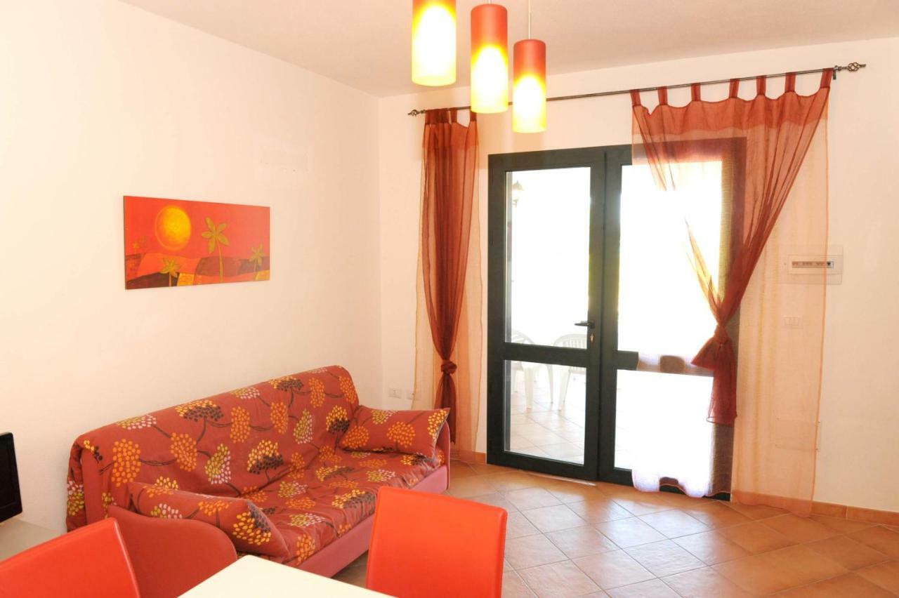 Ferienwohnung Via Costantino Budoni Exterior foto