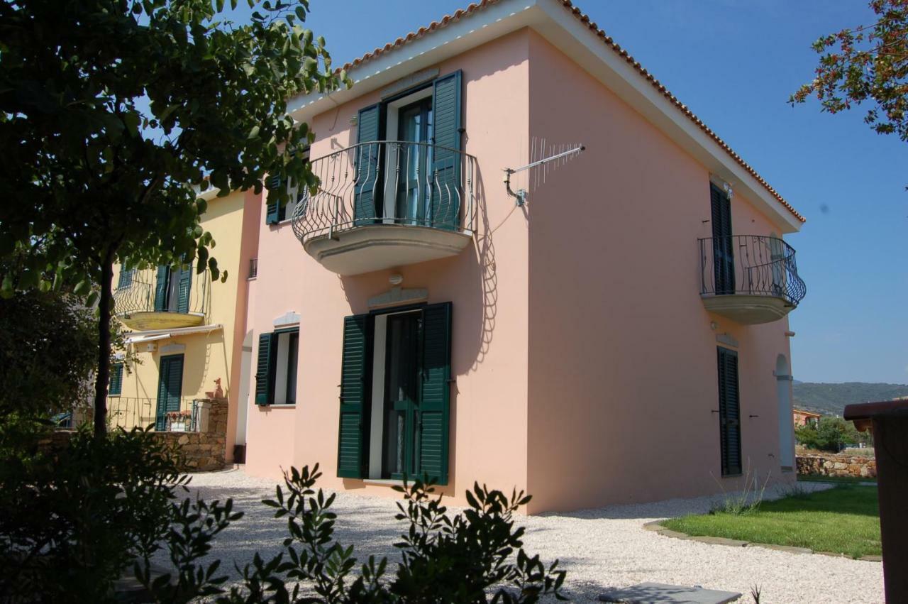 Ferienwohnung Via Costantino Budoni Exterior foto